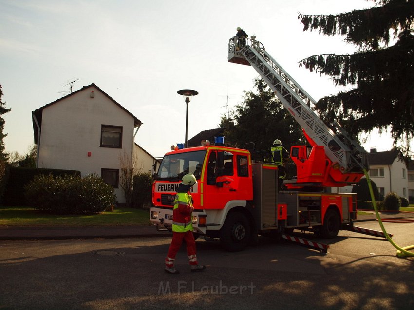 Feuer Koeln Weiss Zuendorfer Weg P14.JPG